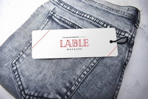 牛仔服装吊牌标签设计样机模板 Clothing Label Tag Mockup