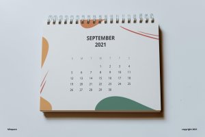 年份翻页日历设计样机素材v2 Calendar Mockup Vol.02